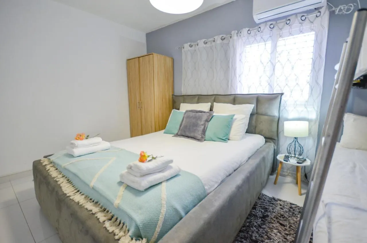 Yalarent Sunny 3Br Apt Eilat 0*,