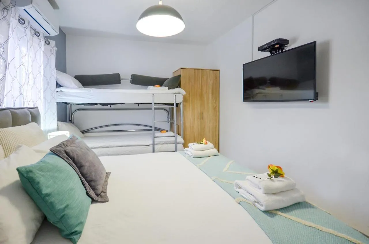 Yalarent Sunny 3Br Apt Eilat